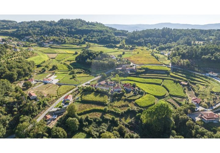 Villa a Braga, Braga, Braga - € 40.000 | Ref: 126221008-305 - foto 1