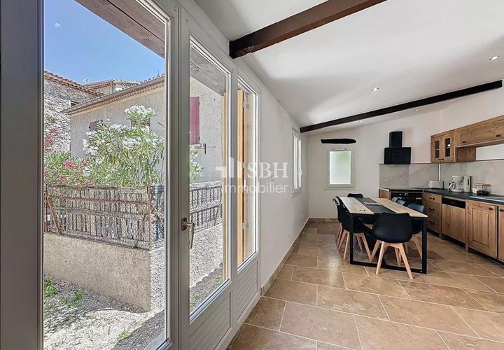 Landsbyhus i Malaucene, Vaucluse, Malaucene - € 295.000 | Ref: 86045381 - foto 1