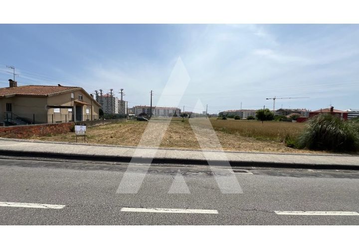 Helårsgrund i Aveiro, Aveiro, Aveiro - € 398.000 | Ref: 1040705/25 BR - foto 1