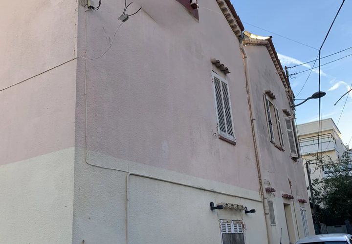 Erhvervsejendom i Vallauris, Alpes-Maritimes, Vallauris - € 288.750 | Ref: 86053728 - foto 1