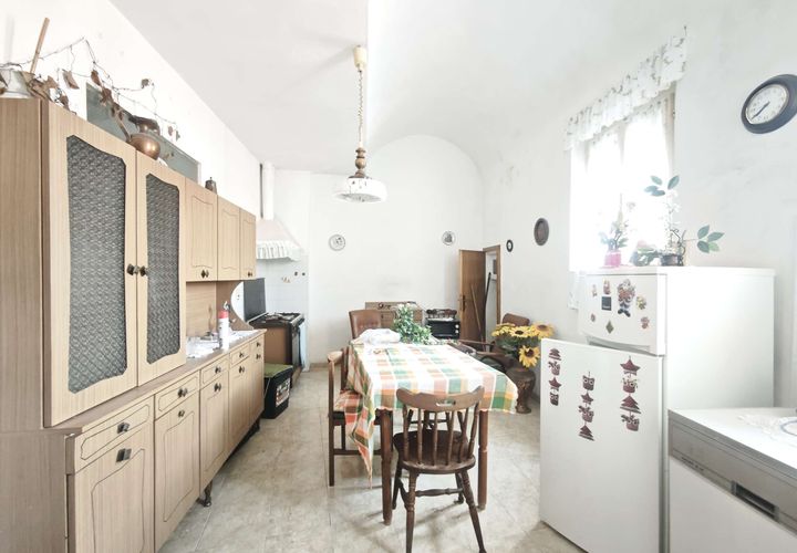 Villa i Volterra, Pisa, Volterra - € 90.000 | Ref: A-279-517255 - foto 1