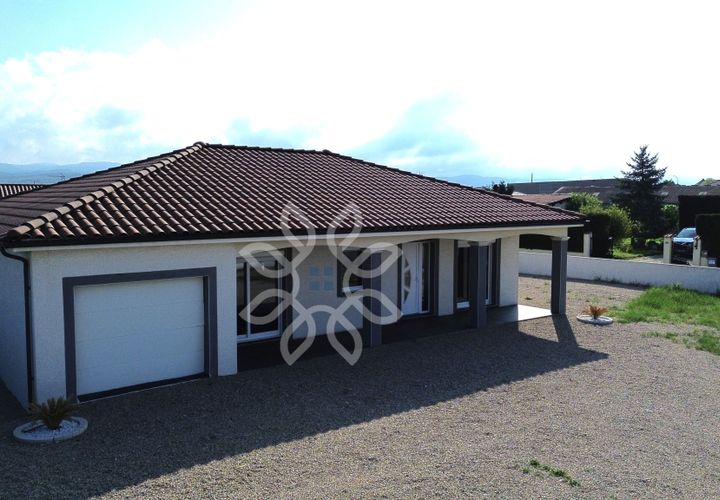 Villa a Cohade, Haute-Loire, Cohade - € 257.000 | Ref: V70000205 - foto 1
