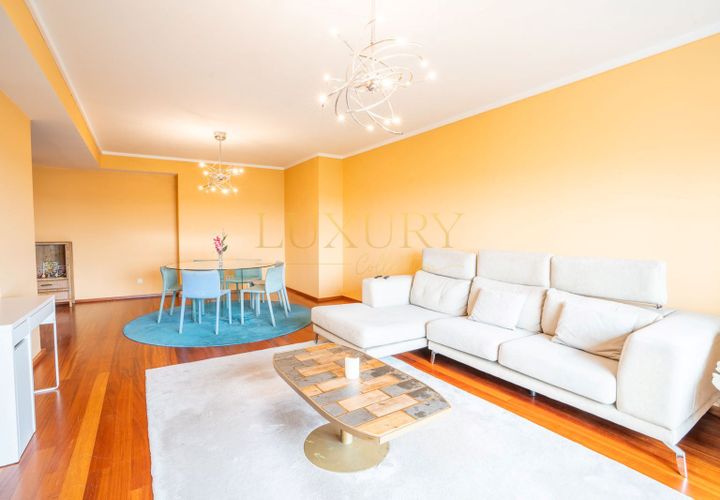 Lejlighed i Porto, Porto, Porto - € 525.000 | Ref: LUX/00701 - foto 1