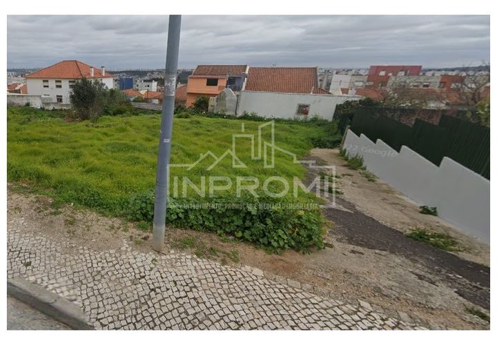 Helårsgrund i Amadora, Lisbon, Amadora - € 85.000 | Ref: LM01_0027 - foto 1