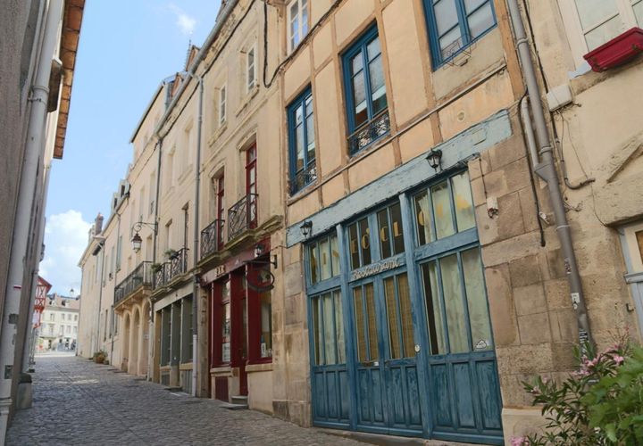 Villa i Autun, Saone-et-Loire, Autun - € 340.000 | Ref: 3109 - foto 1