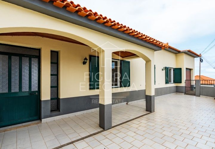 Byhus i Calheta, Madeira, Calheta - € 350.000 | Ref: APA_219 - foto 1