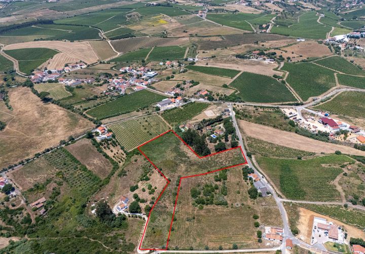 Helårsgrund i Alenquer, Lisbon, Alenquer - € 89.000 | Ref: C0479-00041 - foto 1