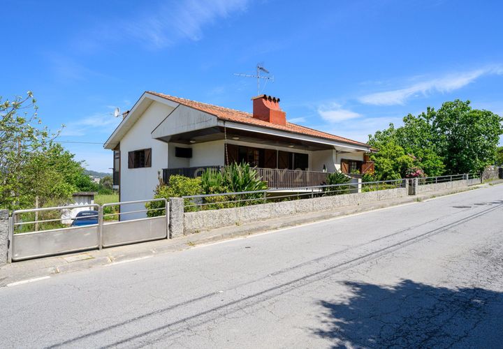 Villa a Penafiel, Porto, Penafiel - € 389.000 | Ref: C0510-00350 - foto 1
