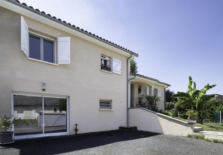 Villa a Puybrun, Lot, Puybrun - € 215.000 | Ref: 6D3D9543DC144438 - foto 1