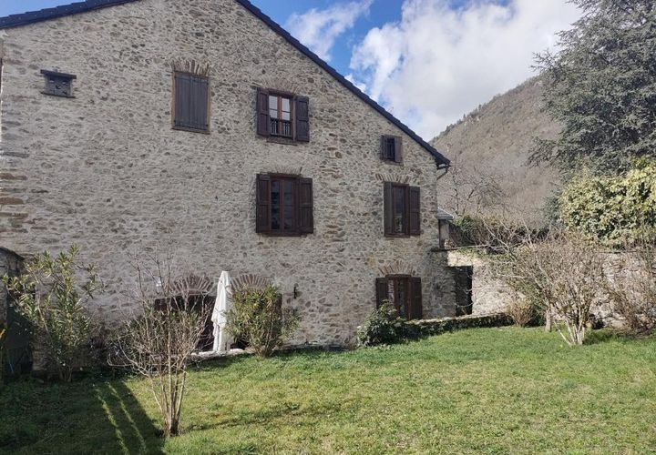 Villa a Tarascon-sur-Ariege, Ariege, Tarascon-sur-Ariege - € 280.000 | Ref: 12024337792 - foto 1