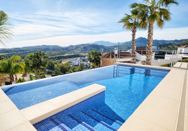 Villa a Benahavis, Malaga, Benahavis - € 2.200.000 | Ref: V0034 - foto 1