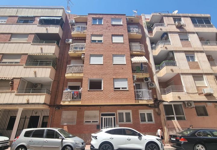 Lejlighed i Torrevieja, Alicante, Torrevieja - € 208.000 | Ref: A10640/6084 - foto 1