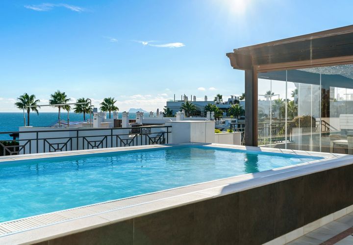 Dupleks i Estepona, Malaga, Estepona - € 3 400 000 | Ref: WB2430 - foto 1