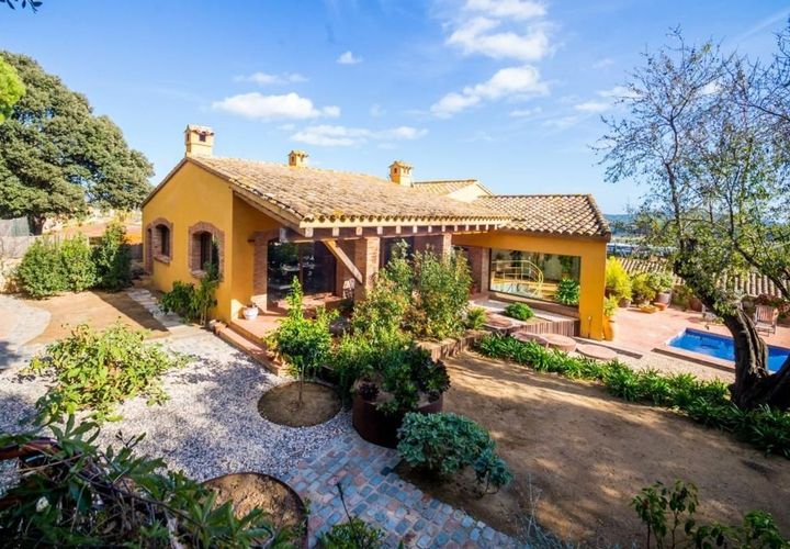 Villa a Mont-Ras, Gerona, Mont-Ras - € 1.180.000 | Ref: 2763/12898 - foto 1