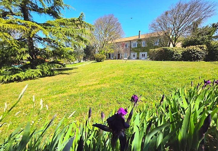 Villa a Montelimar, Drome, Montelimar - € 1.100.000 | Ref: HH-15845531 - foto 1