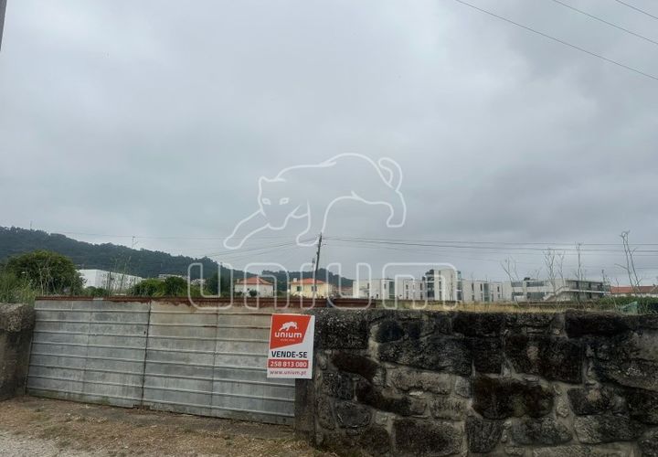 Helårsgrund i Darque, Viana do Castelo, Darque - € 350.000 | Ref: R5308 - foto 1
