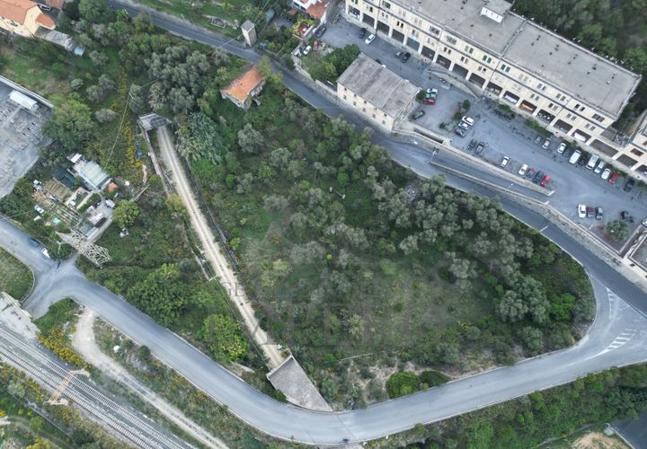 Villa i Ventimiglia, Imperia, Ventimiglia - € 180.000 | Ref: 23364 - foto 1