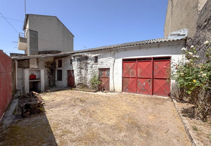 Villa i Guarda, Guarda, Guarda - € 22.000 | Ref: 046250178 - foto 1