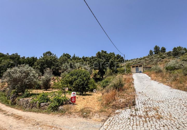 Helårsgrund i Guarda, Guarda, Guarda - € 19.900 | Ref: 046250205 - foto 1
