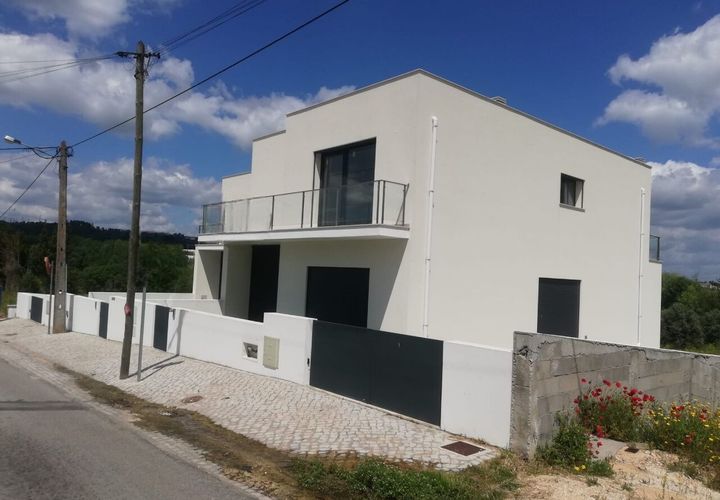 Villa i Ourem, Santarem, Ourem - € 340.000 | Ref: SF-SAFTI:006726 - foto 1