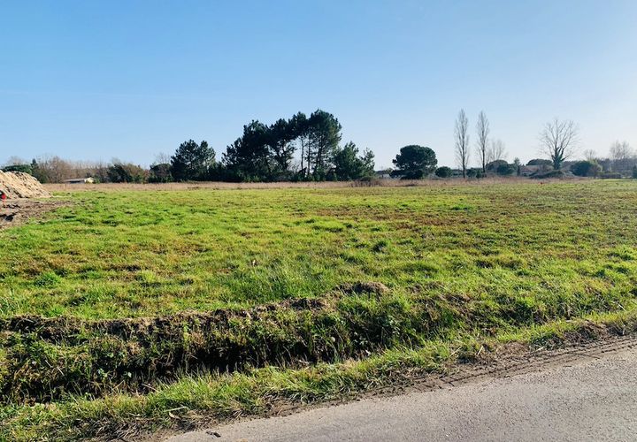 Terra a Pugnac, Gironde, Pugnac - € 72.700 | Ref: MZA-ATHPUBERAQ6 - foto 1