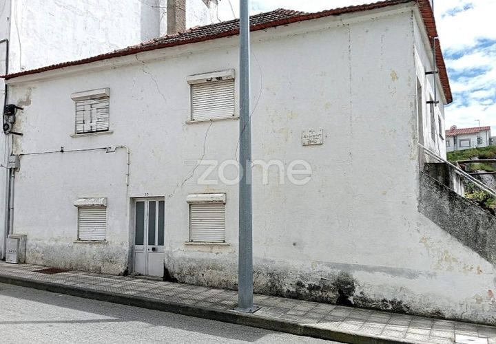 Villa in Miranda do Douro, Braganca, Miranda do Douro - € 145.000 | Ref: ZMPT577510 - foto 1