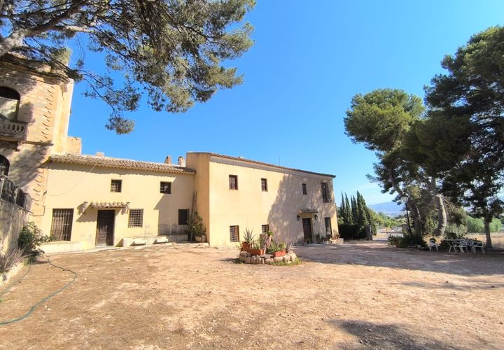 Landejendom i Monovar, Alicante, Monovar - € 2.999.995 | Ref: 9489c2507 - foto 1