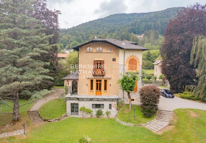 Villa a Alta Valle Intelvi, Como, Alta Valle Intelvi - € 980.000 | Ref: ILO3211 - foto 1