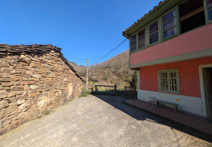 Villa en Aller, Asturias, Aller - € 60.000 | Ref: QPE00350/10606 - photo 1