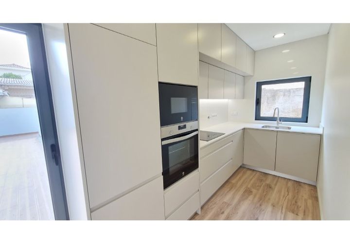 Lejlighed i Espinho, Aveiro, Espinho - € 420.000 | Ref: 8989/AM3 - foto 1