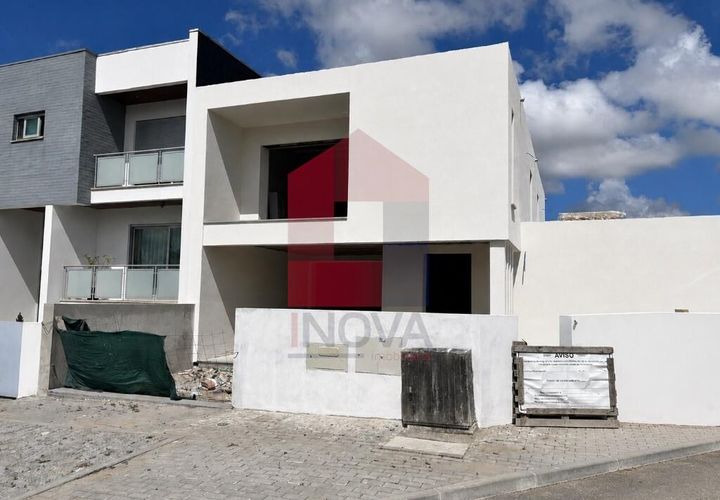 Rækkehus i Vila Verde, Braga, Vila Verde - € 415.000 | Ref: 08652 - foto 1