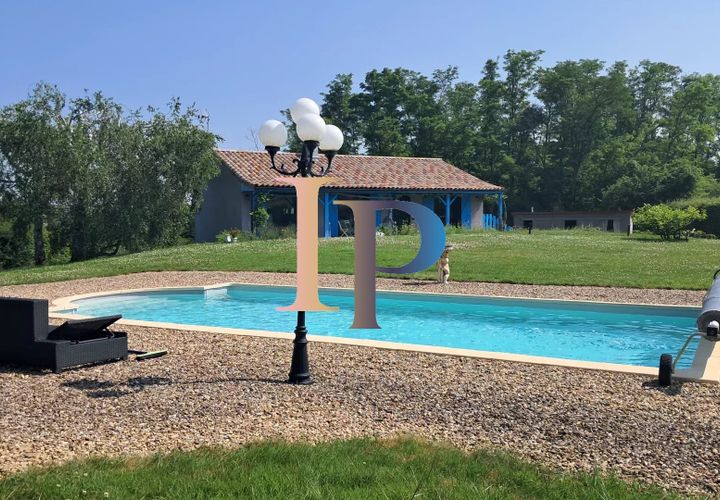 Villa a Charolles, Saone-et-Loire, Charolles - € 249.000 | Ref: 71CF4383 - foto 1
