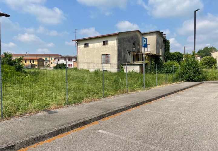 Terra a Tribano, Padua, Tribano - € 140.000 | Ref: SB-23 - foto 1