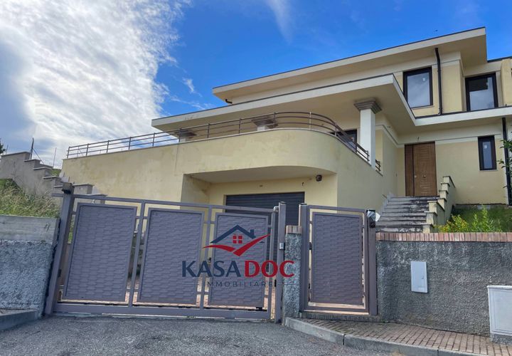 Rækkehus i Montepaone, Catanzaro, Montepaone - € 489.000 | Ref: 1114 - foto 1