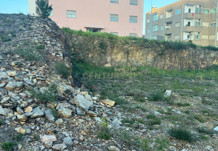 Helårsgrund i Valongo, Porto, Valongo - € 57.500 | Ref: C0510-00262 - foto 1