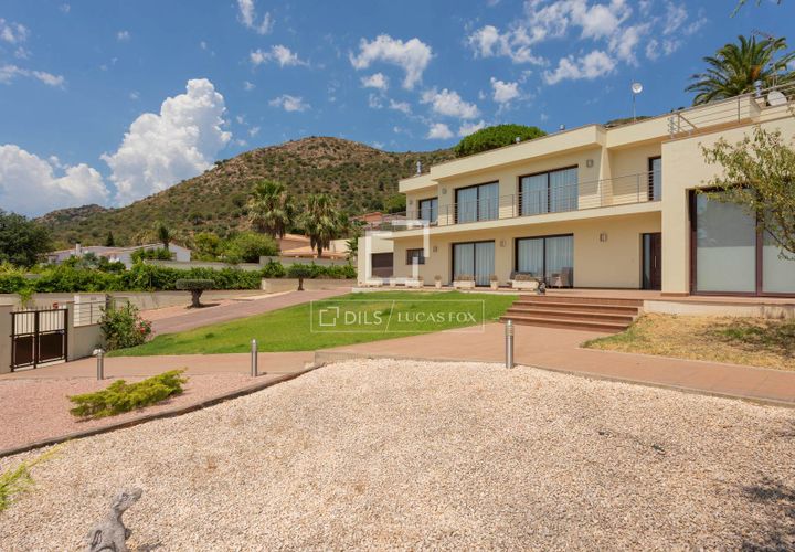 Villa a Pau, Gerona, Pau - € 1.200.000 | Ref: CBR61137 - foto 1