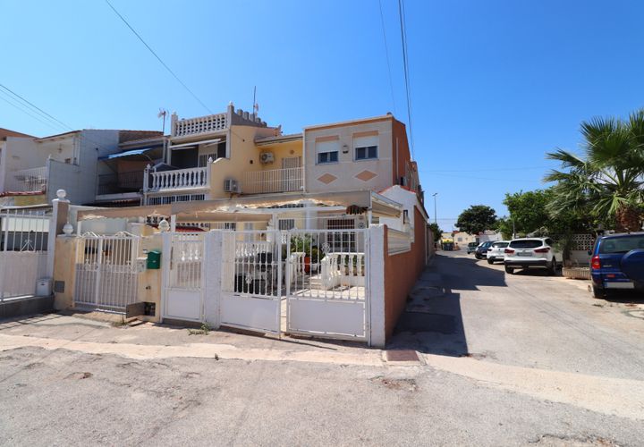 Byhus i Torrevieja, Alicante, Torrevieja - € 139.900 | Ref: 200-4139 - foto 1