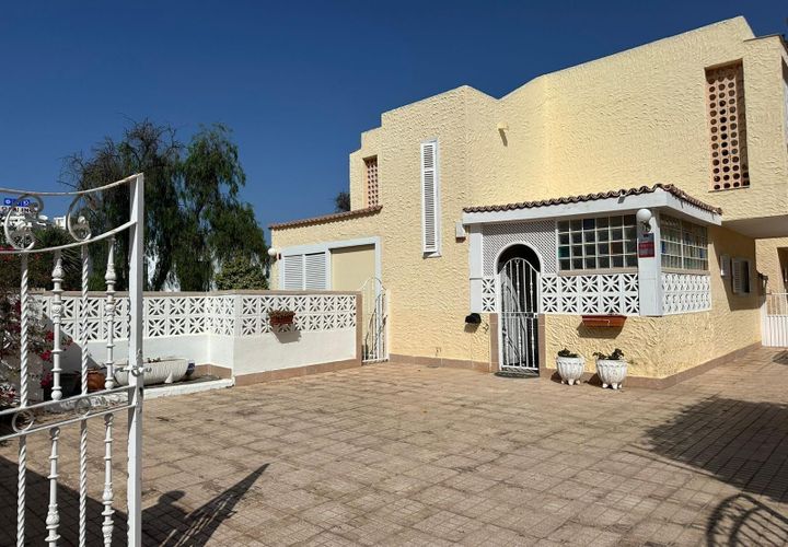 Reihenhaus in Adeje, Tenerife, Adeje - € 1.050.000 | Ref: OH0039/12815 - Foto 1