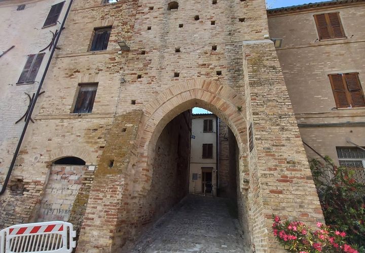 Villa a Monte Urano, Fermo, Monte Urano - € 75.000 | Ref: MG2384 - foto 1