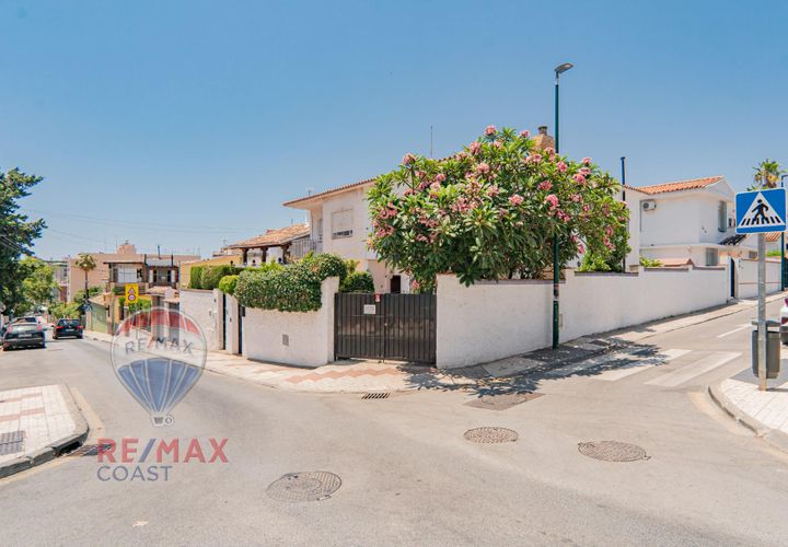 Rækkehus i Malaga city, Malaga, Malaga city - € 796.784 | Ref: 7272-00805/7272 - foto 1