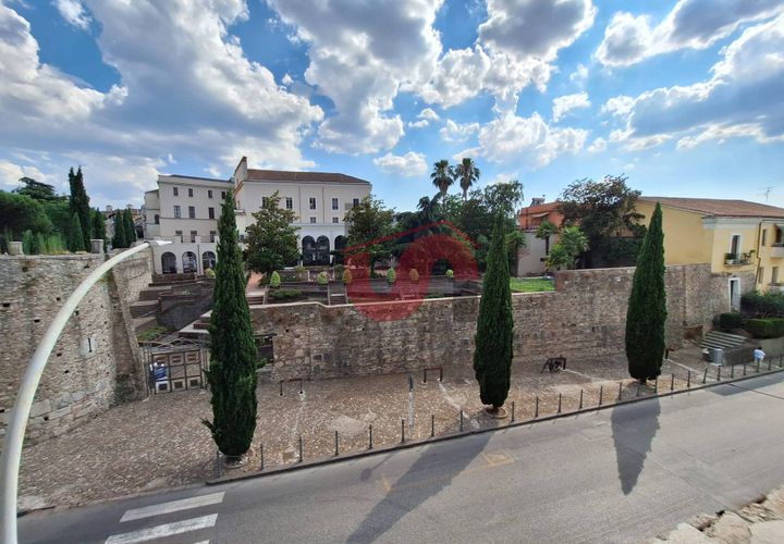 Lejlighed i Benevento, Benevento, Benevento - € 310.000 | Ref: AA39690 - foto 1