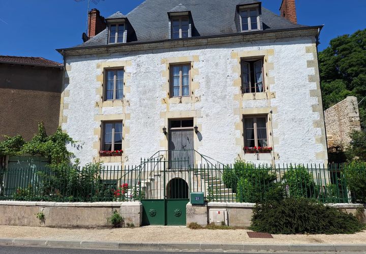 Landsbyhus i Civray, Vienne, Civray - € 424.000 | Ref: BVI81558 - foto 1