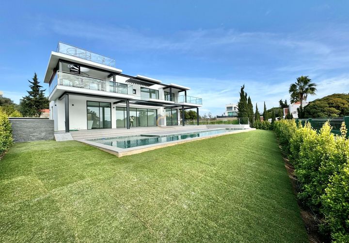 Villa i Albufeira, Faro, Albufeira - € 1.640.000 | Ref: FV101 - foto 1