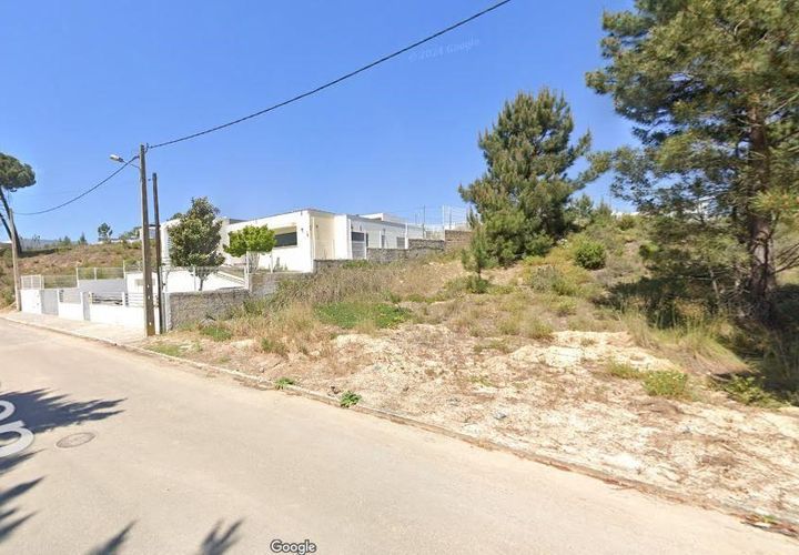 Helårsgrund i Seixal, Setubal, Seixal - € 242.500 | Ref: C0283-01089 - foto 1