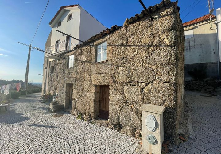 Villa i Seia, Guarda, Seia - € 32.000 | Ref: C0396-00346 - foto 1