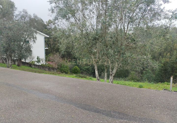 Helårsgrund i Coimbra, Coimbra, Coimbra - € 35.000 | Ref: C0396-00555 - foto 1