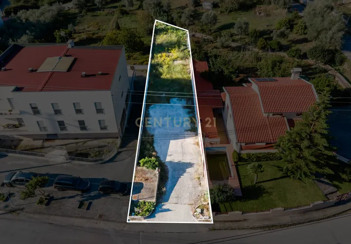 Helårsgrund i Assafarge e Antanhol, Coimbra, Assafarge e Antanhol - € 59.000 | Ref: C0396-00637 - foto 1