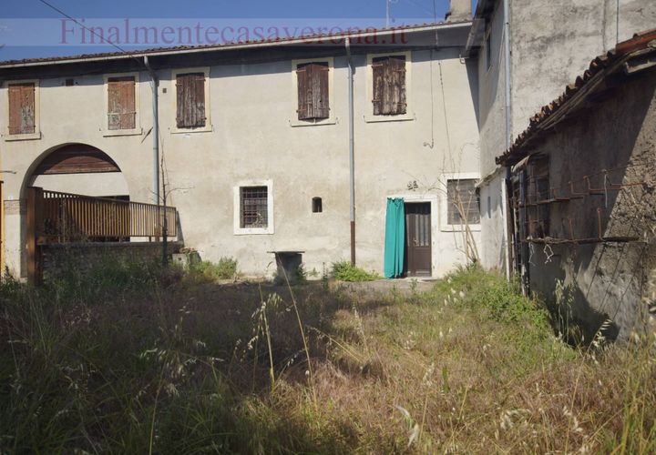Villa a Verona, Verona, Verona - € 255.000 | Ref: 337 - foto 1