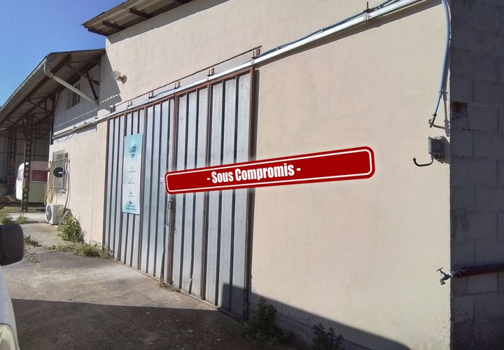 Erhvervsejendom i Joyeuse, Ardeche, Joyeuse - € 140.000 | Ref: 35696 - foto 1