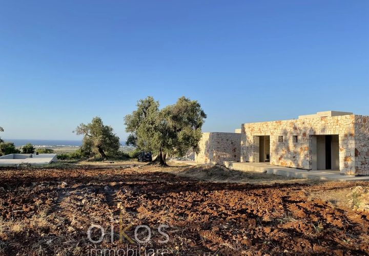 Villa a Carovigno, Brindisi, Carovigno - € 1.350.000 | Ref: V803 - foto 1